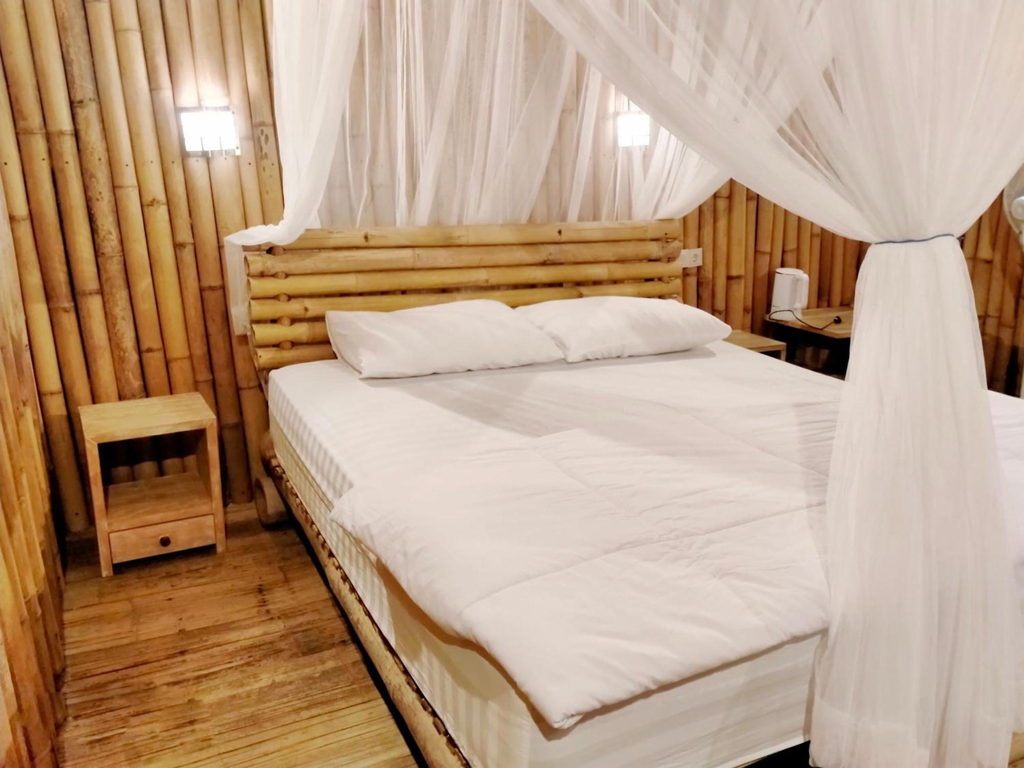 Loca Lobo Lodges Riung, Flores Luaran gambar
